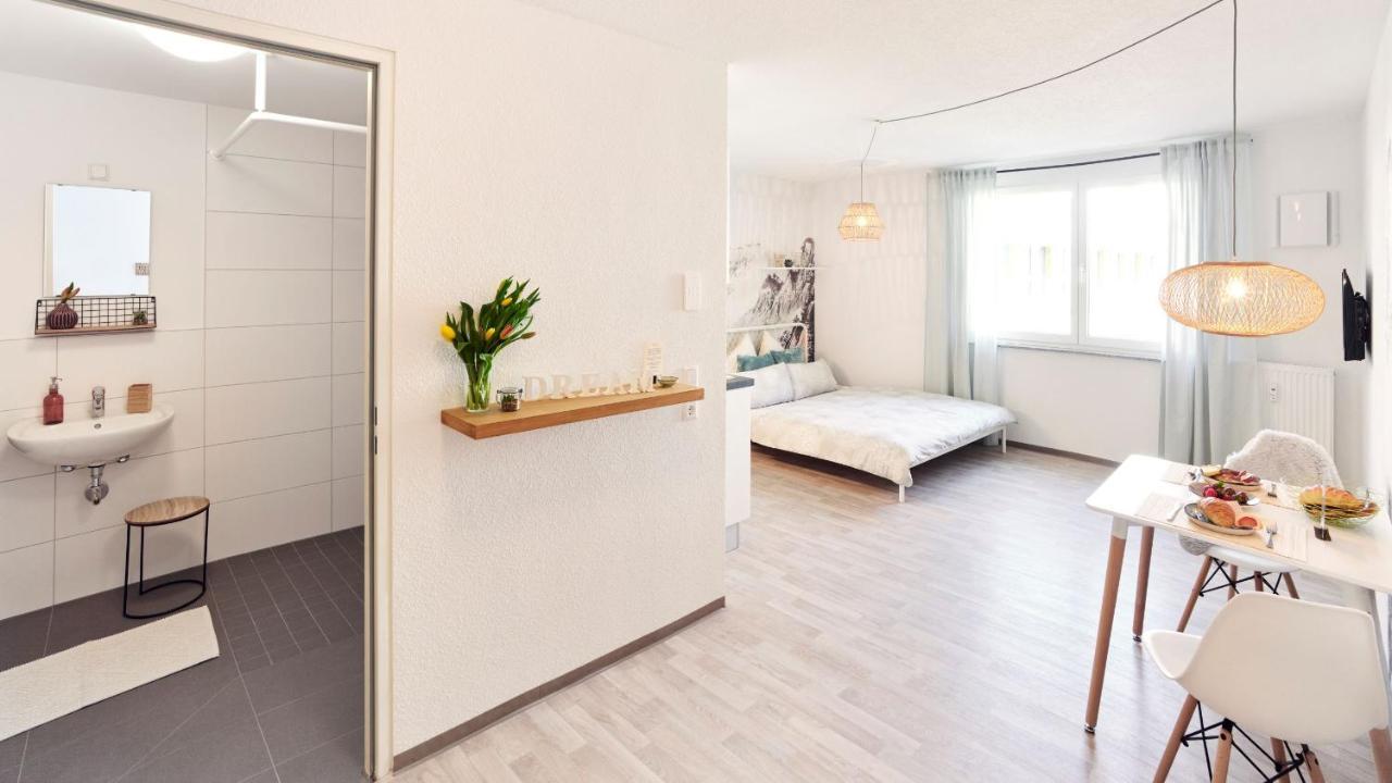 Neu☆Business Apartment☆Messe/Airport☆Tiefgarage Leinfelden-Echterdingen Bagian luar foto